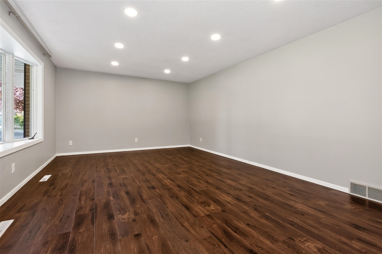 1339 W Marquette Woods Road, Saint Joseph, MI, 49085-9772