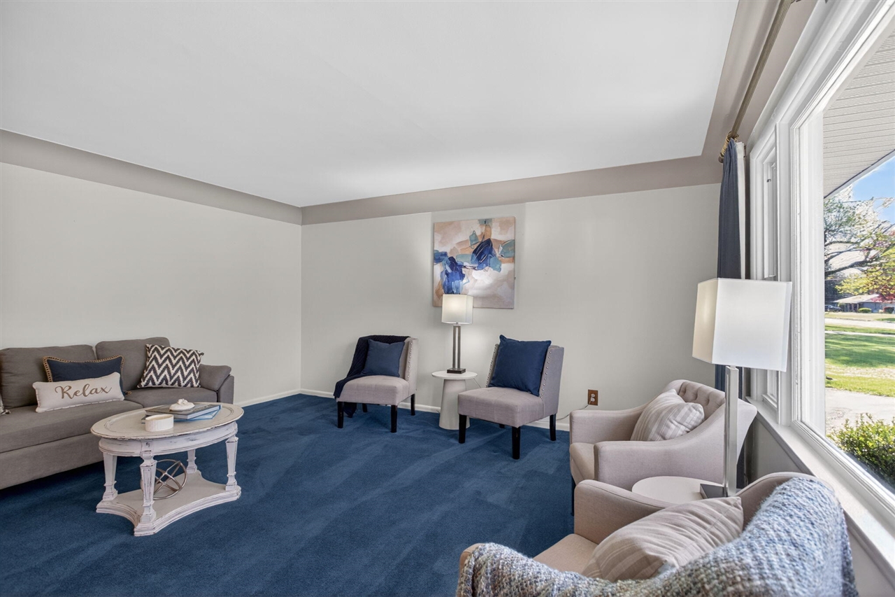 1616 Cascade Court, Jackson, MI, 49203-3808