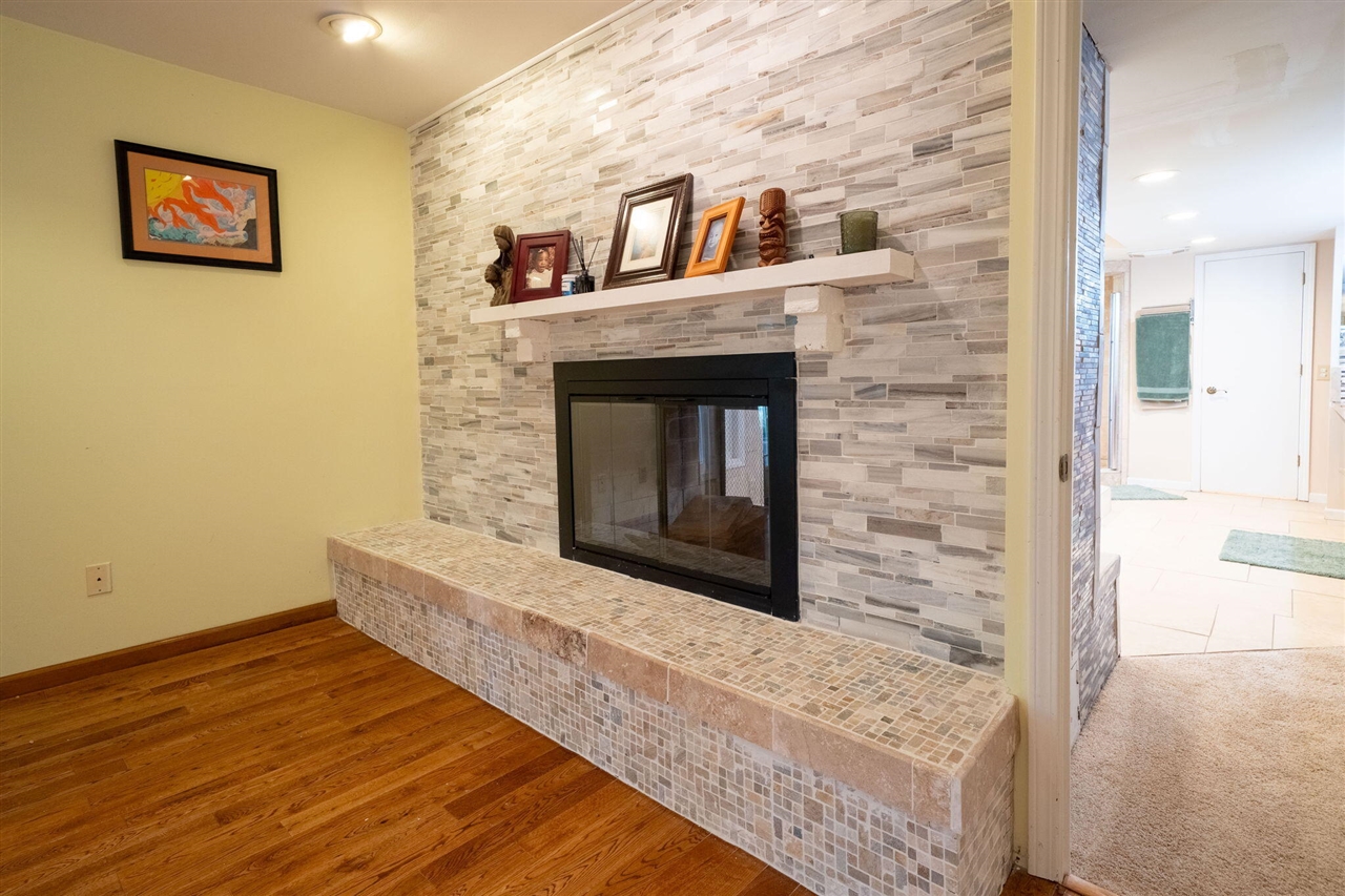 2551 Riveredge Drive, Grand Rapids, MI, 49546-7450