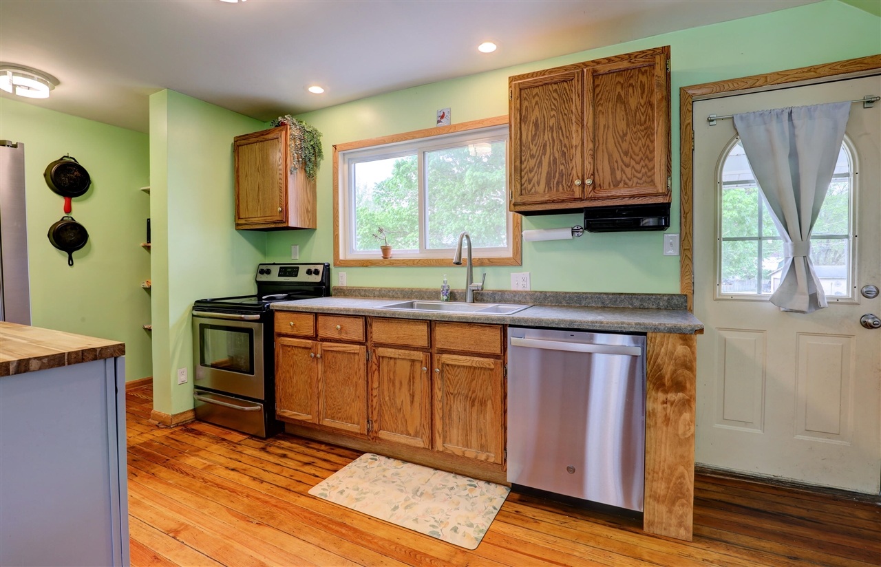 300 Grand Street, Allegan, MI, 49010-1114