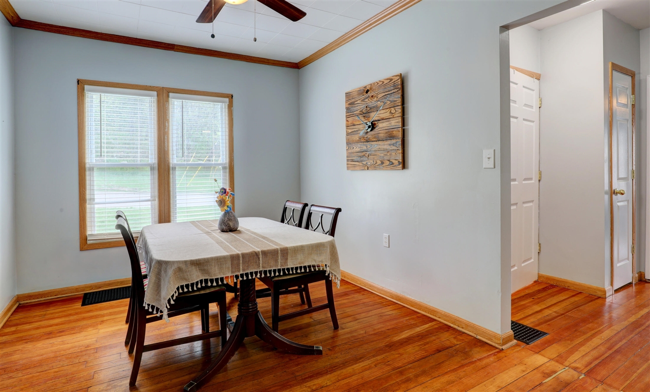 300 Grand Street, Allegan, MI, 49010-1114