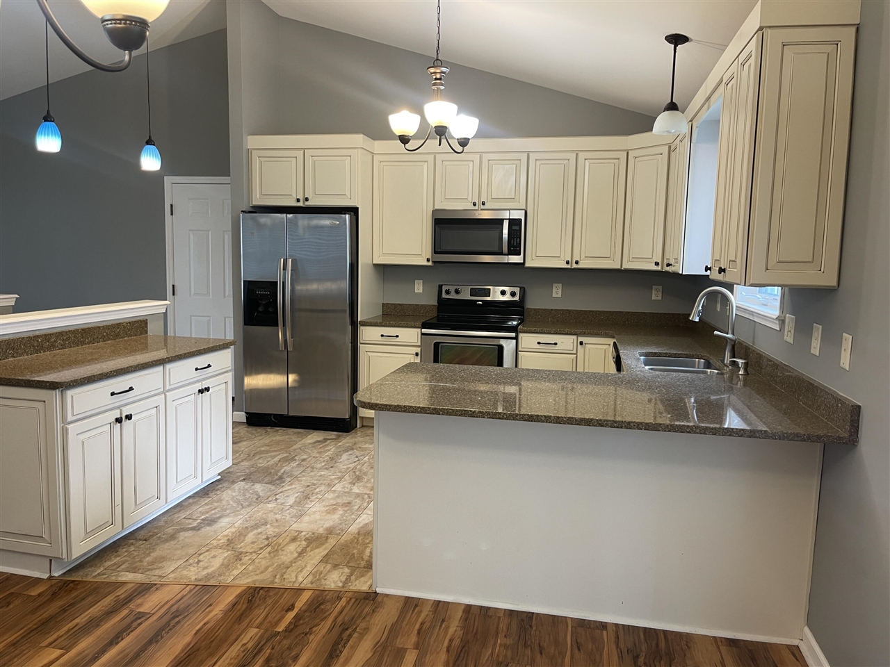 113 Beacon Ridge Drive, Battle Creek, MI, 49017-5487