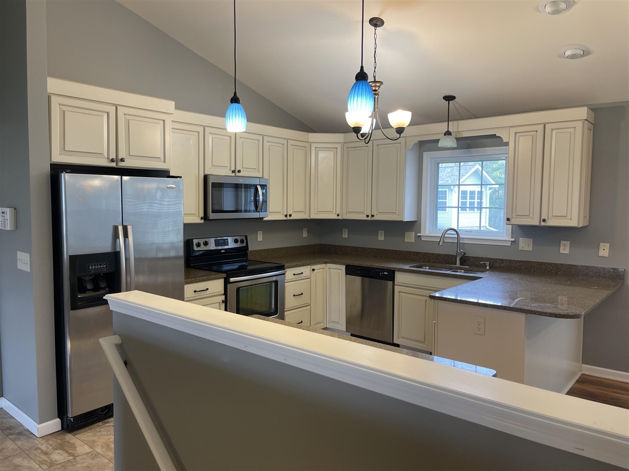 113 Beacon Ridge Drive, Battle Creek, MI, 49017-5487