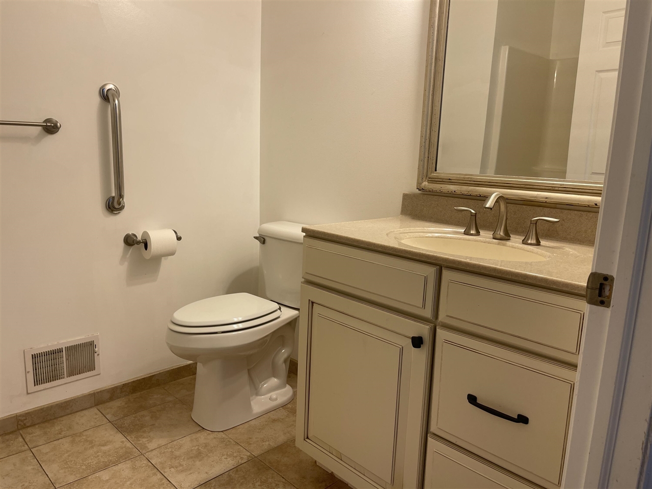 113 Beacon Ridge Drive, Battle Creek, MI, 49017-5487