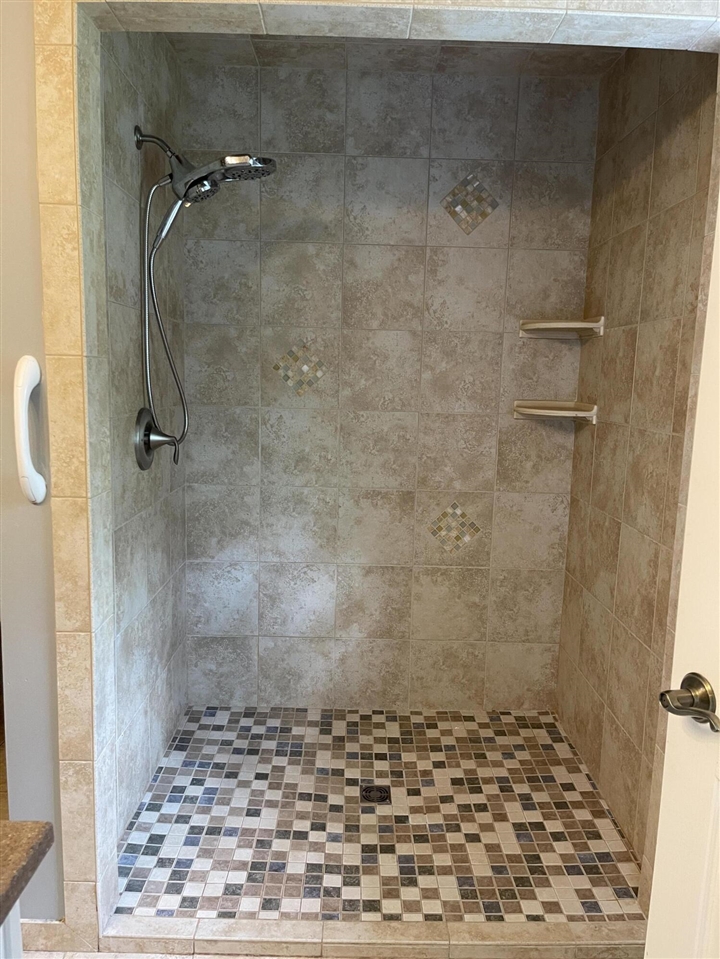 113 Beacon Ridge Drive, Battle Creek, MI, 49017-5487