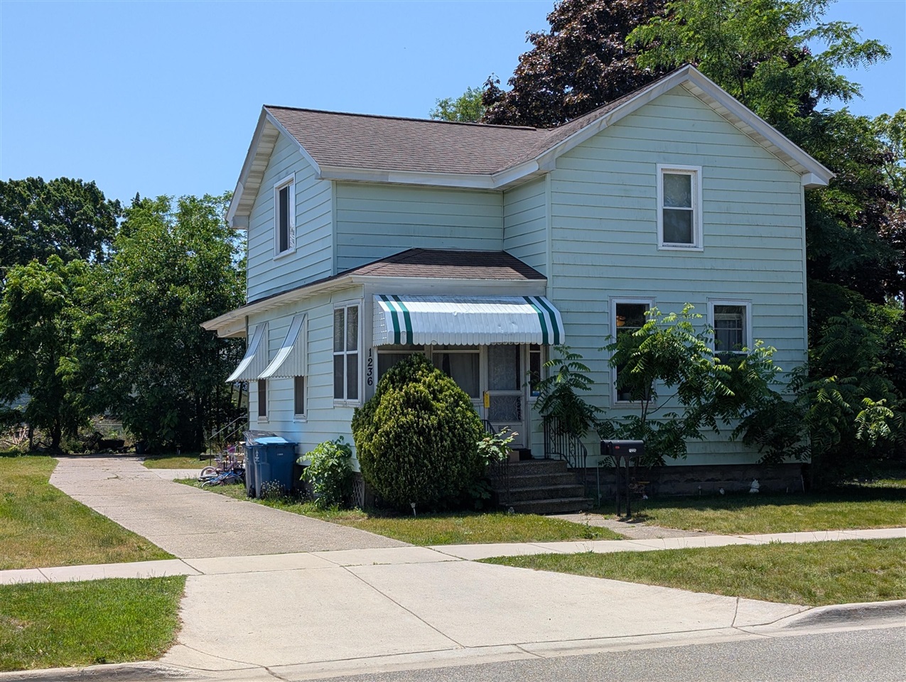 1236 Fulton Avenue, Grand Haven, MI, 49417