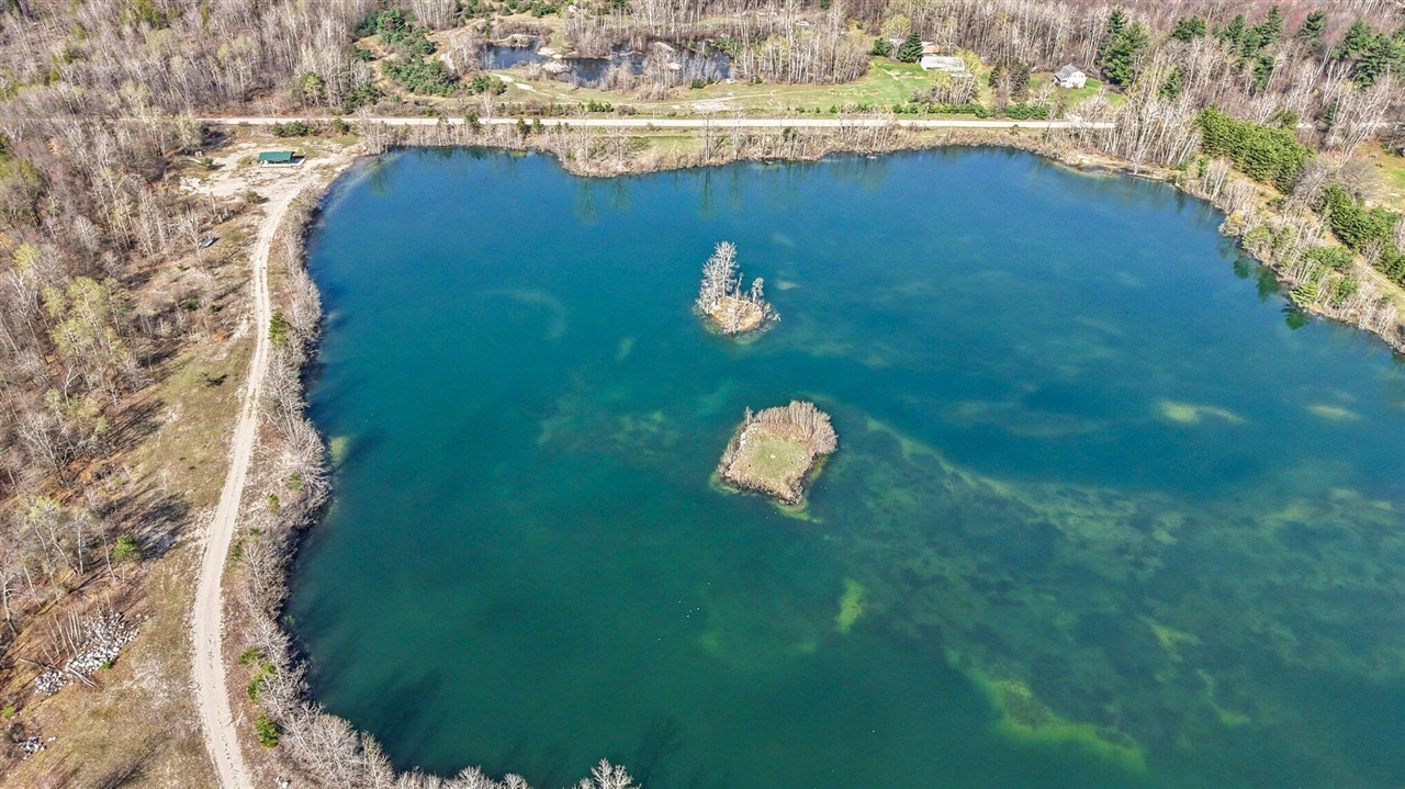 4th image of 11545 5 Mile Rd, Evart, MI 49631 | MLS# 70529142