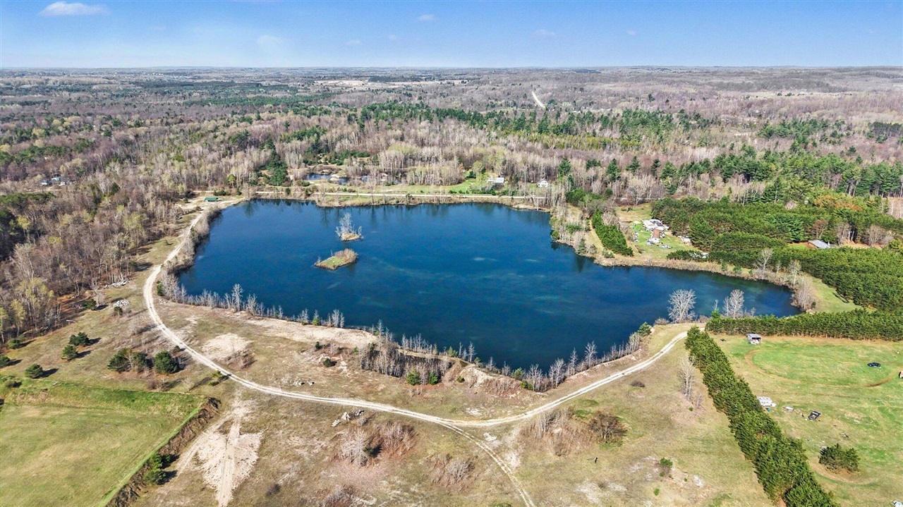 5th image of 11545 5 Mile Rd, Evart, MI 49631 | MLS# 70529142
