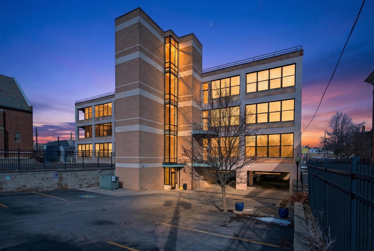 109-w-washington-ave-16-jackson-mi-49201/hzid_e81dbe42