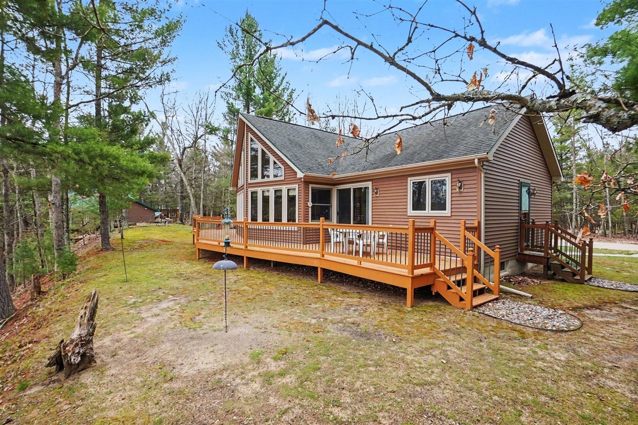 4985 White Pine Drive, Manistee, MI, 49660-9209