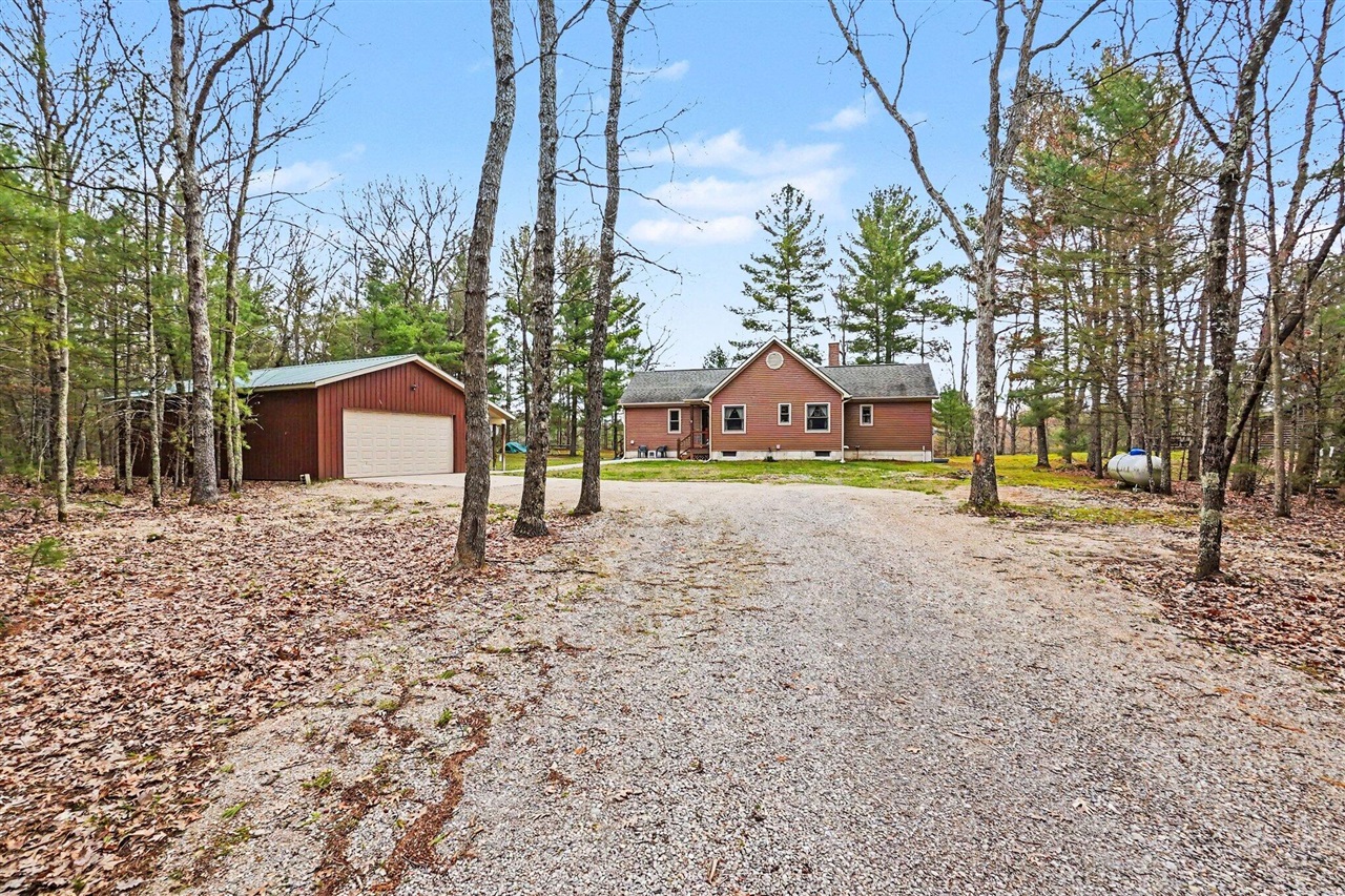4985 White Pine Drive, Manistee, MI, 49660-9209
