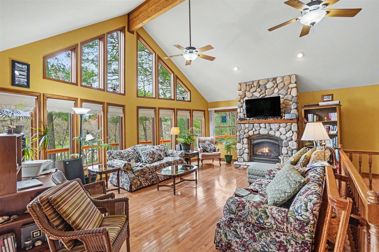 4985 White Pine Drive, Manistee, MI, 49660-9209