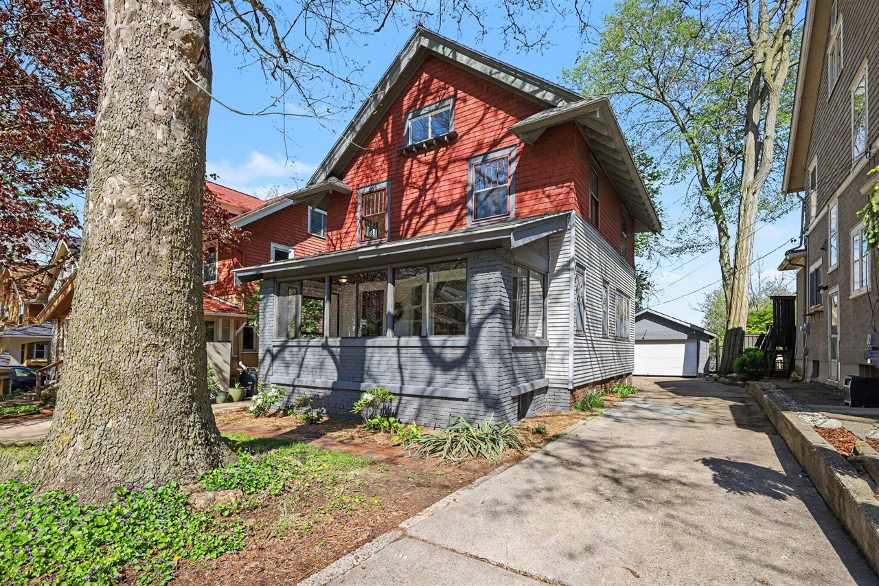 40 Benjamin Avenue, Grand Rapids, MI, 49506-1628