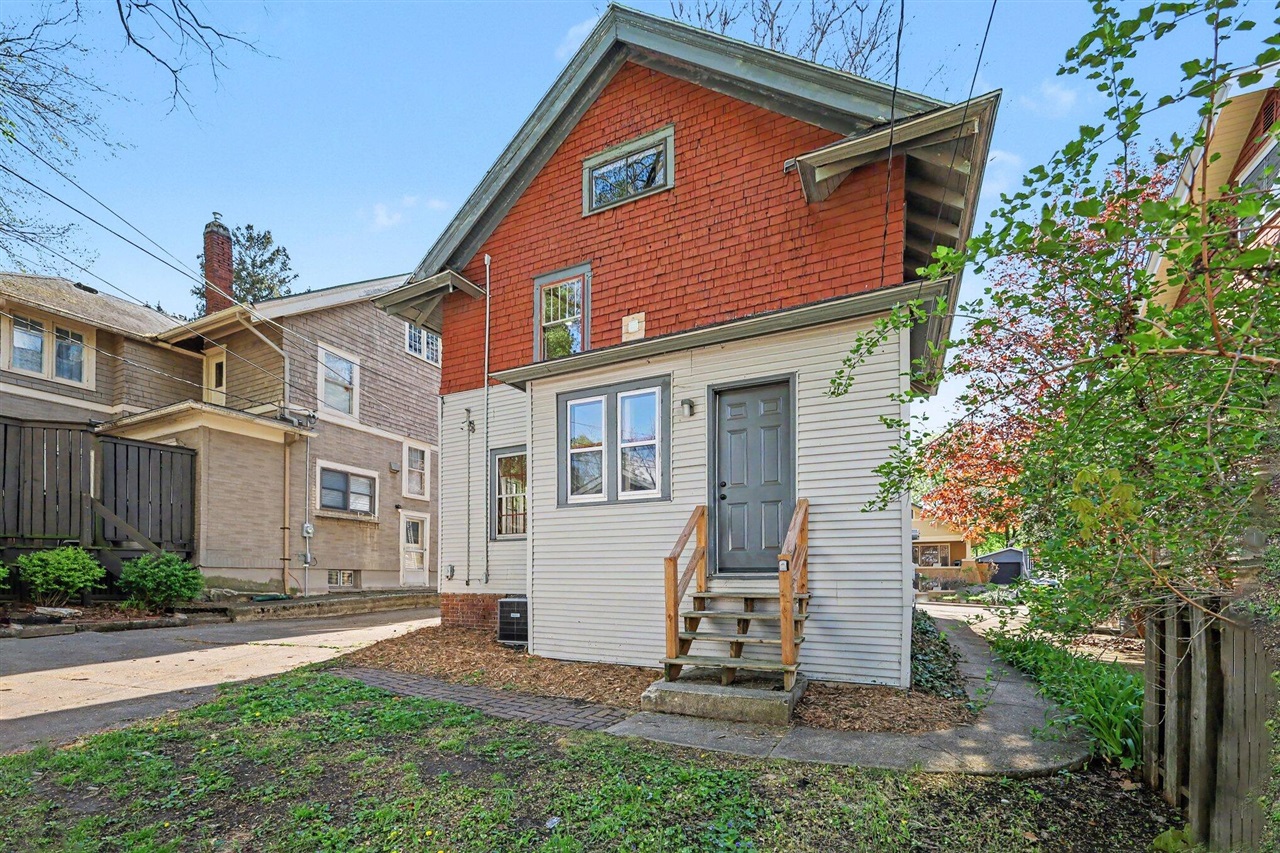 40 Benjamin Avenue, Grand Rapids, MI, 49506-1628