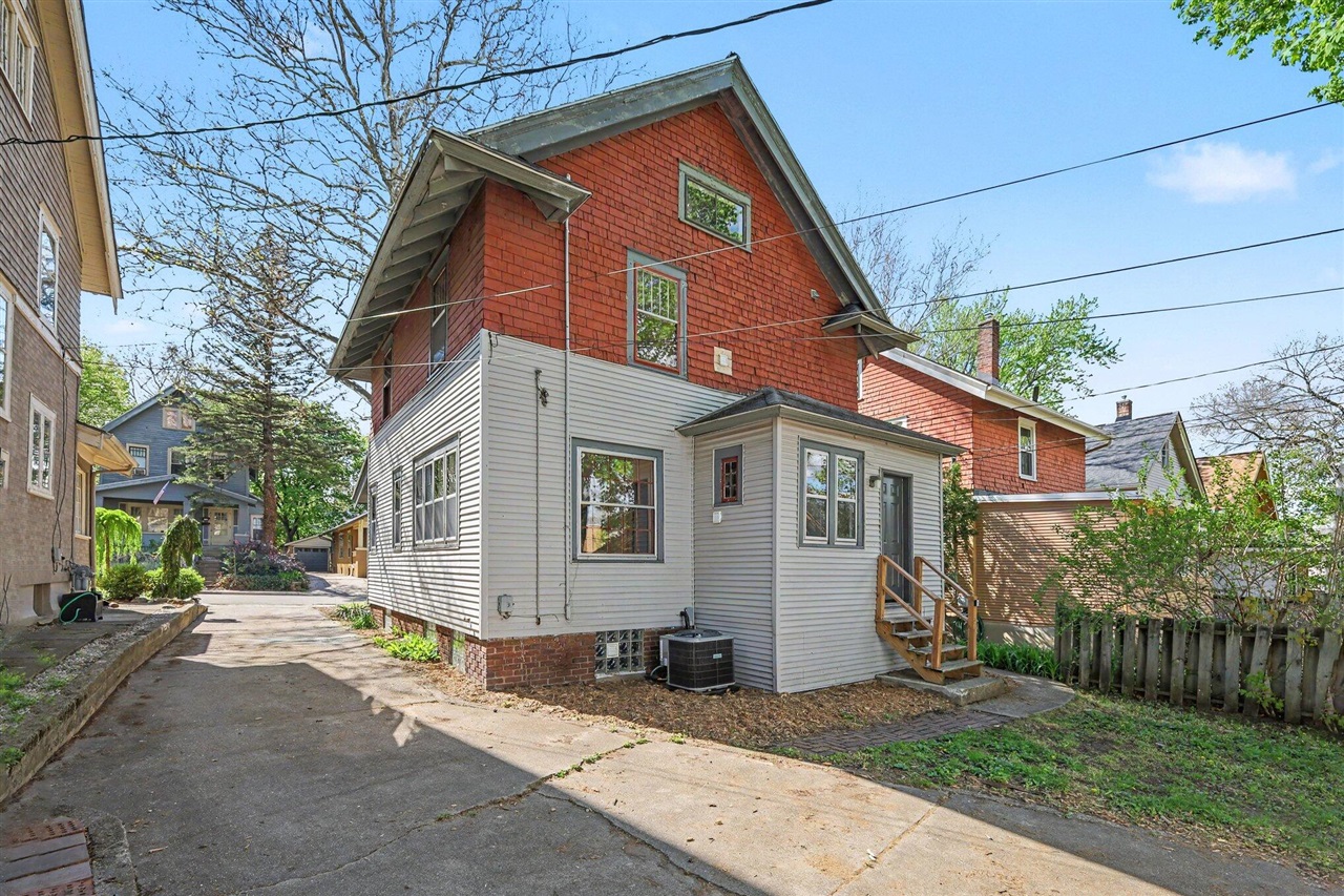 40 Benjamin Avenue, Grand Rapids, MI, 49506-1628