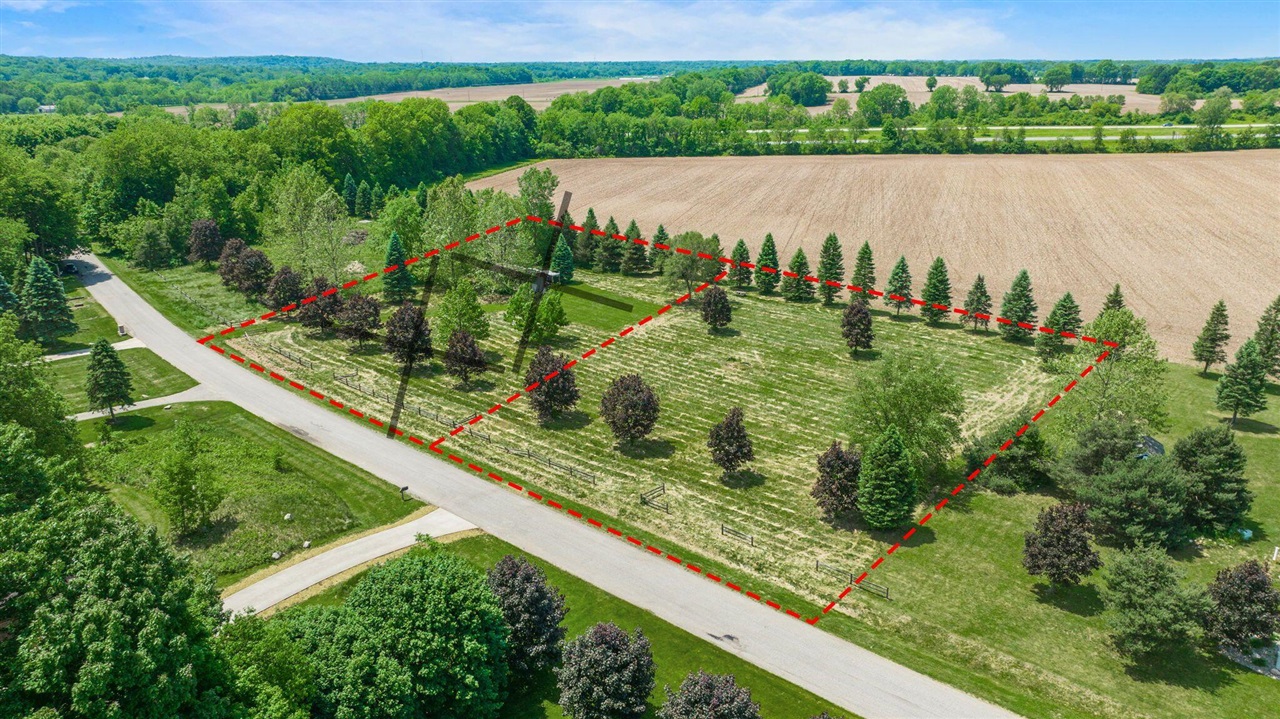 Riverside Road, Niles, MI, 49120