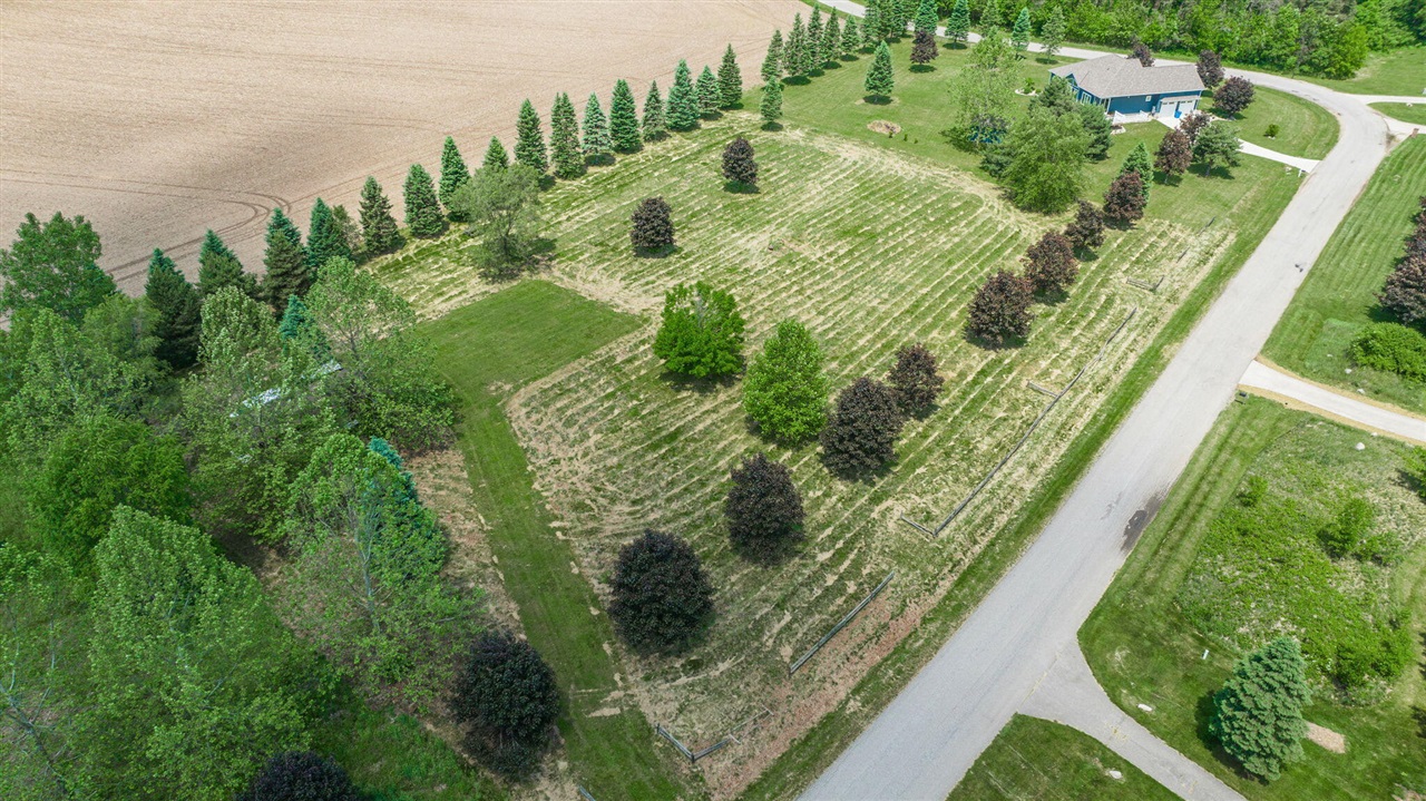 Riverside Road, Niles, MI, 49120
