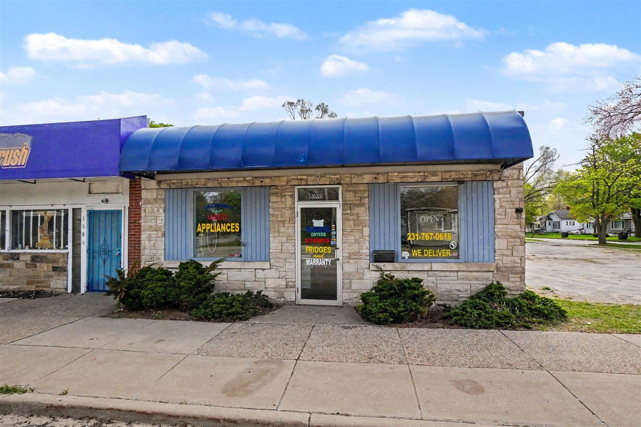 1090 S Getty Street, Muskegon, MI, 49442
