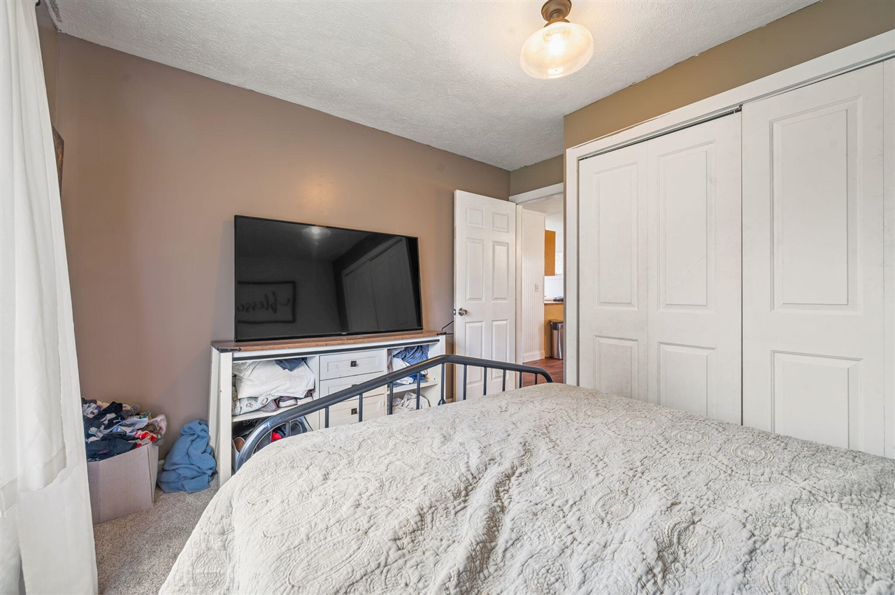 16404 12 Mile Road, Leroy, MI, 49655-8038