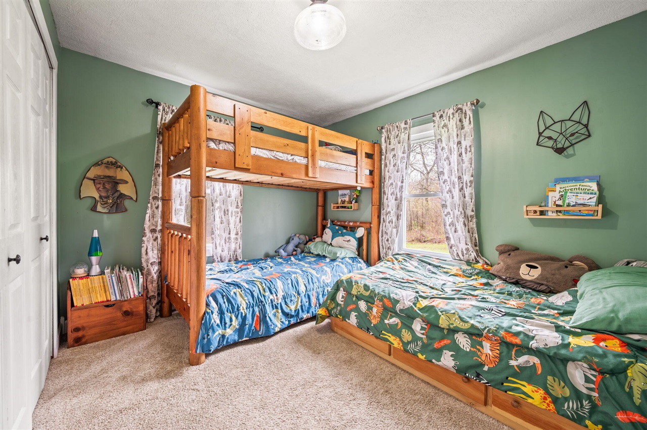 16404 12 Mile Road, Leroy, MI, 49655-8038
