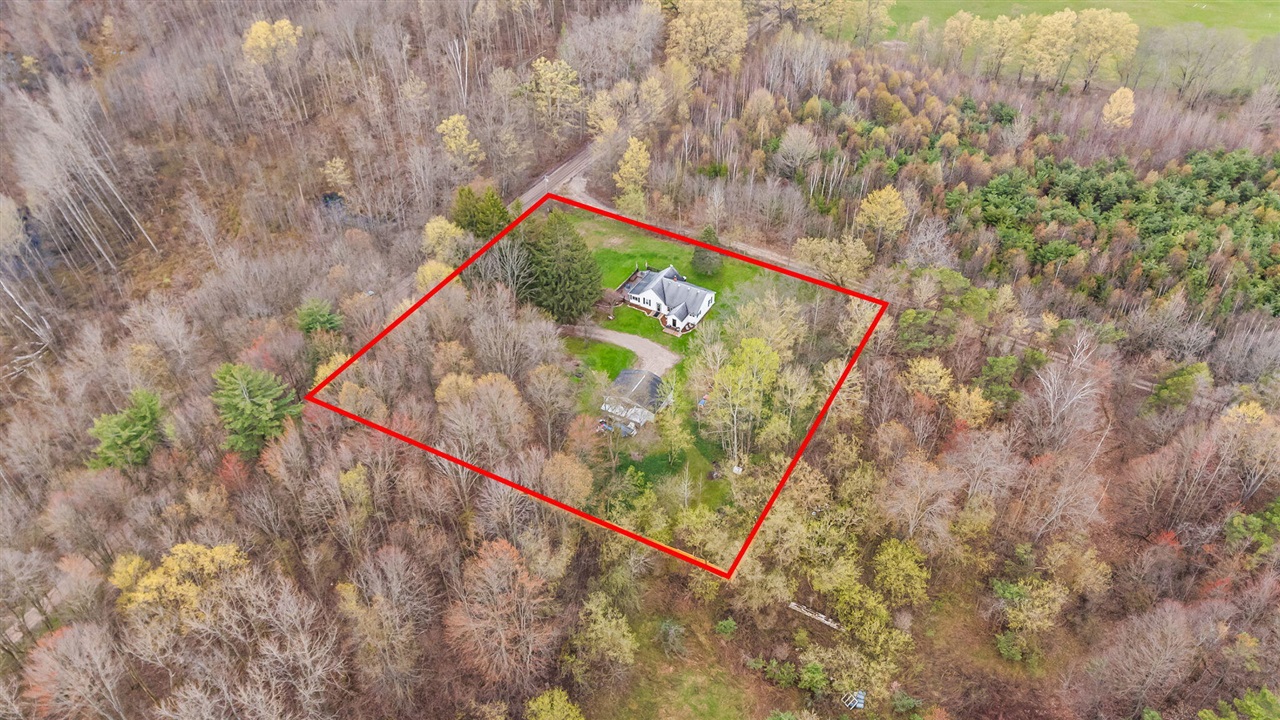 16404 12 Mile Road, Leroy, MI, 49655-8038