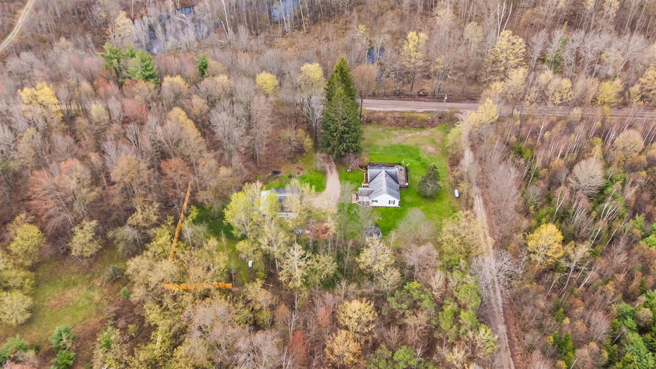 16404 12 Mile Road, Leroy, MI, 49655-8038