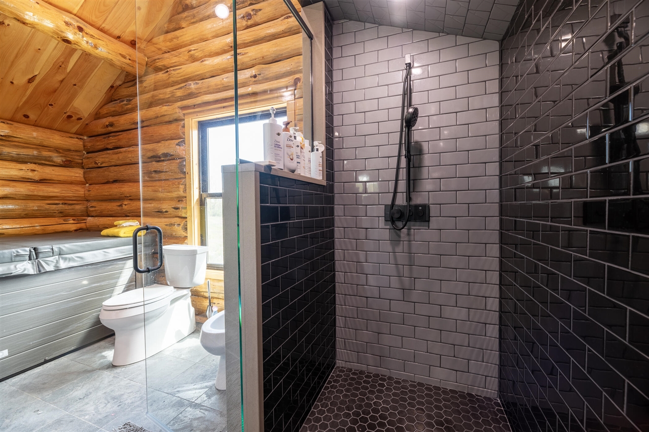 10771 N 47th Street, Augusta, MI, 49012-9637