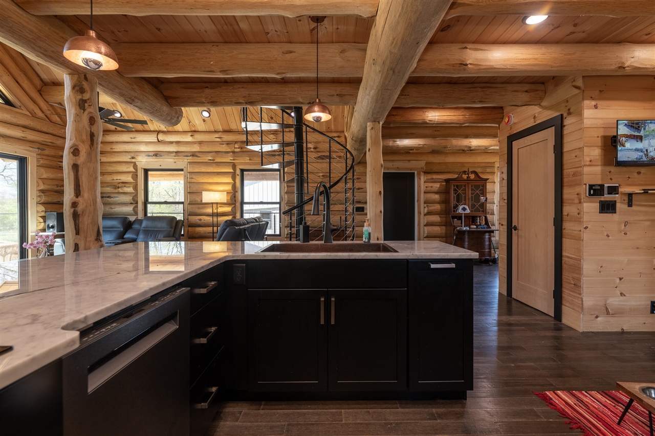 10771 N 47th Street, Augusta, MI, 49012-9637