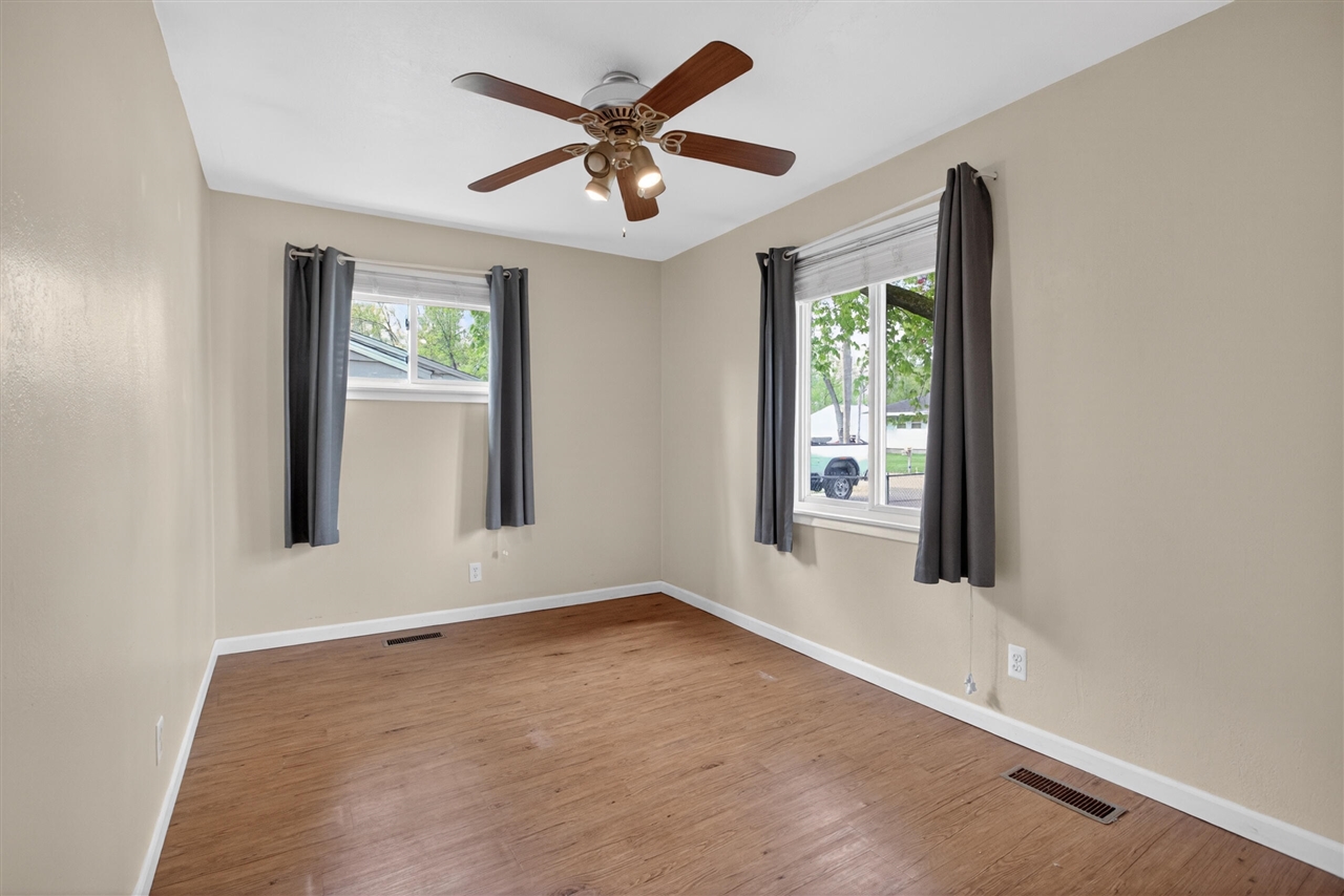 3455 Acacia Boulevard, Jackson, MI, 49203-5166