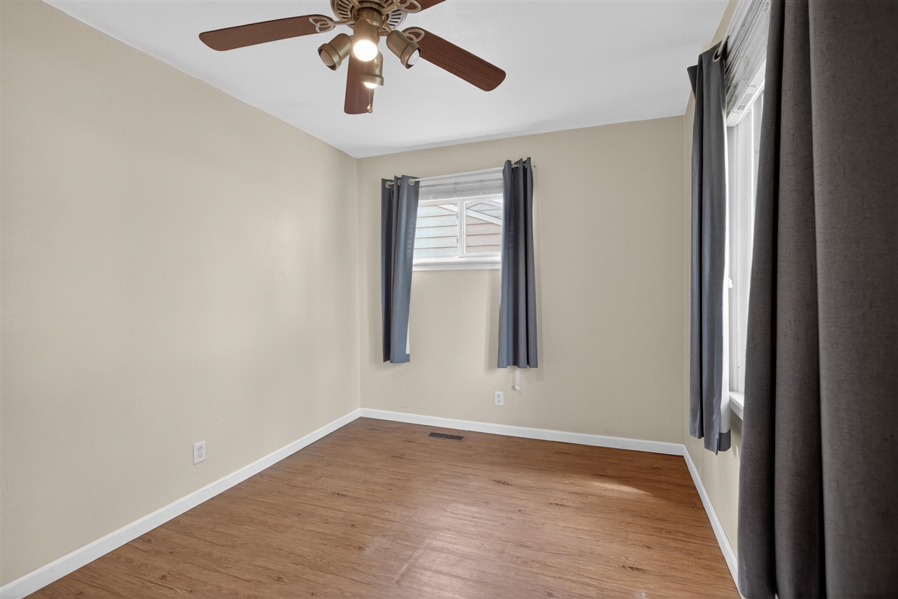 3455 Acacia Boulevard, Jackson, MI, 49203-5166