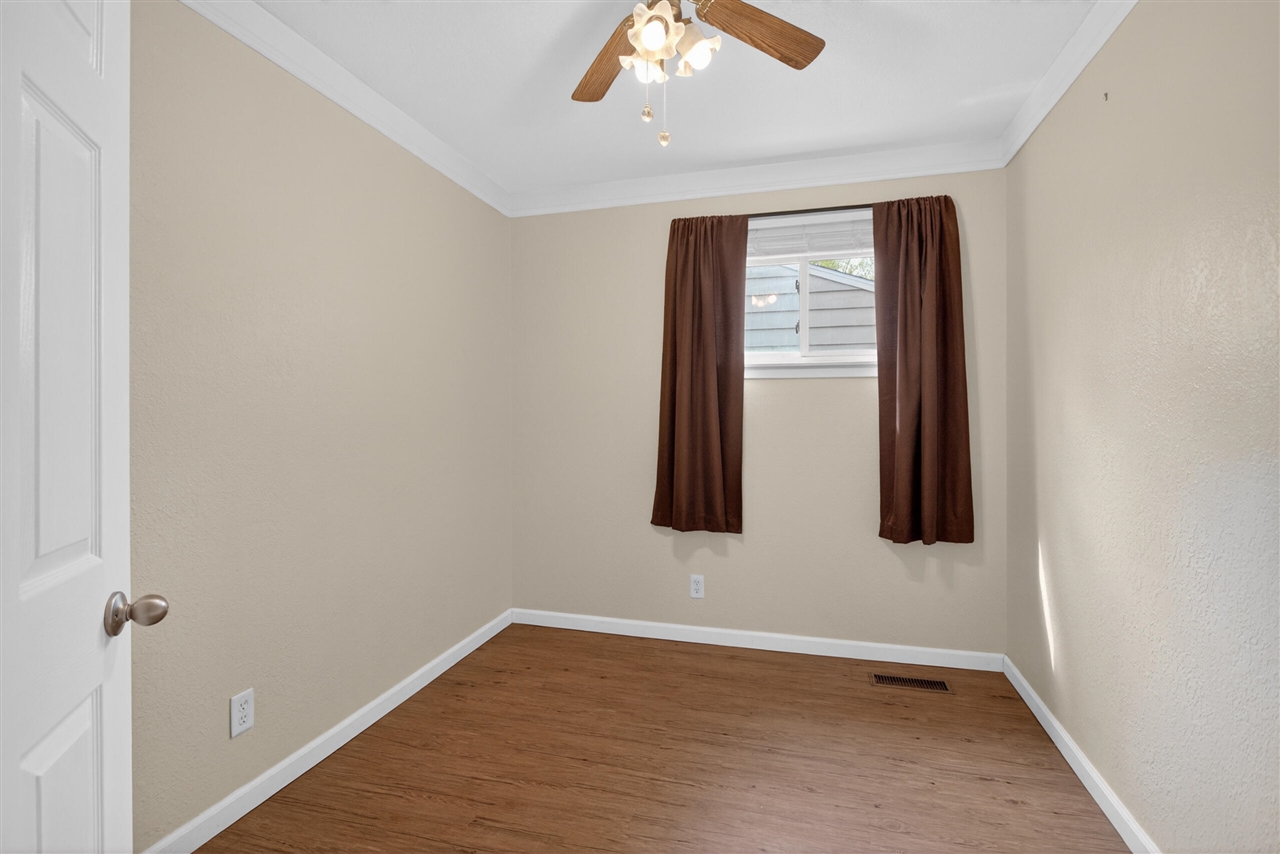 3455 Acacia Boulevard, Jackson, MI, 49203-5166