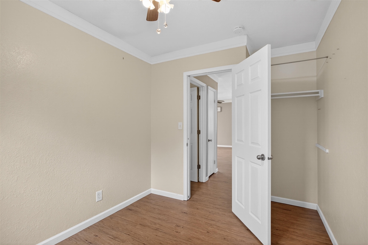 3455 Acacia Boulevard, Jackson, MI, 49203-5166
