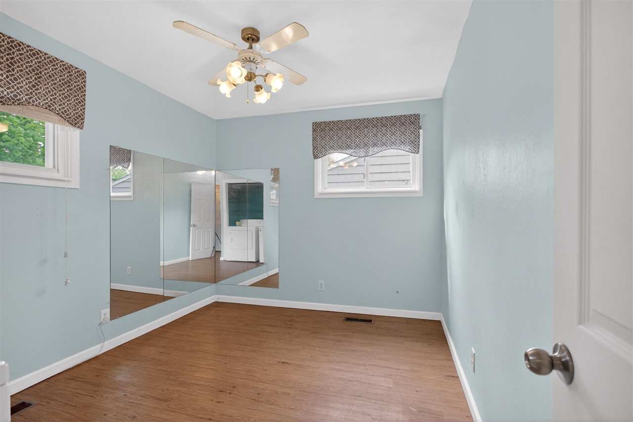 3455 Acacia Boulevard, Jackson, MI, 49203-5166