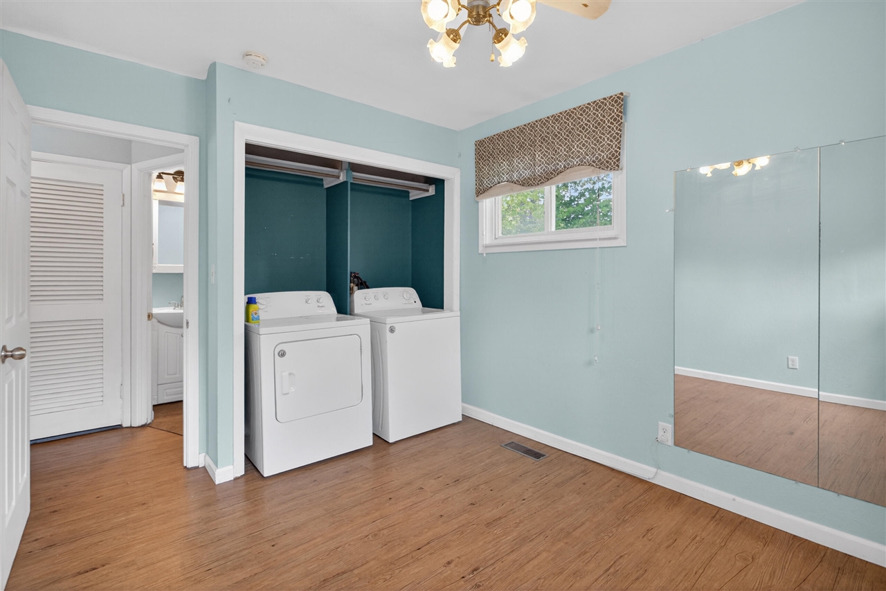 3455 Acacia Boulevard, Jackson, MI, 49203-5166