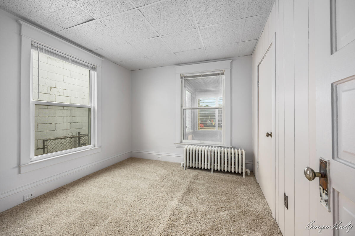 2147 Plainfield Avenue, Grand Rapids, MI, 49505-4225