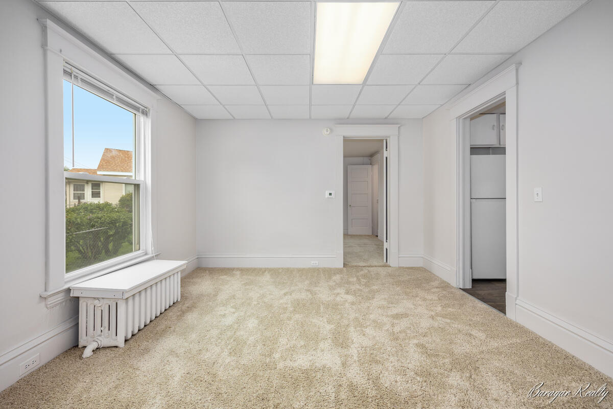 2147 Plainfield Avenue, Grand Rapids, MI, 49505-4225