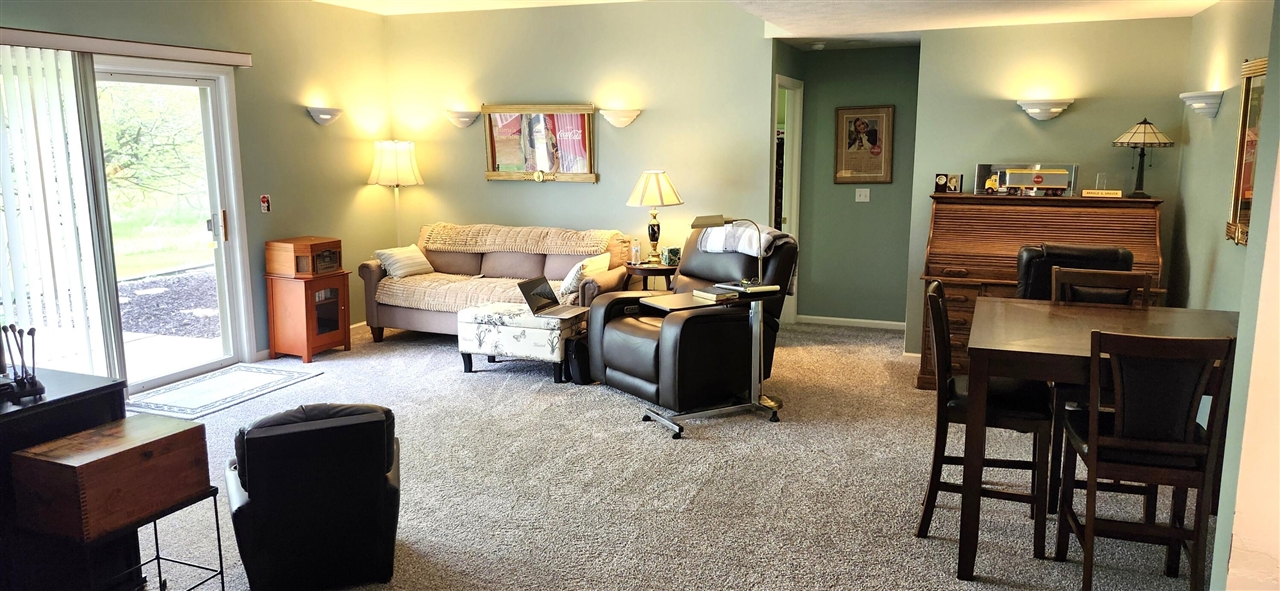 1698 Oakleigh Woods Drive UNIT&nbsp;7, Grand Rapids, MI, 49504-2502