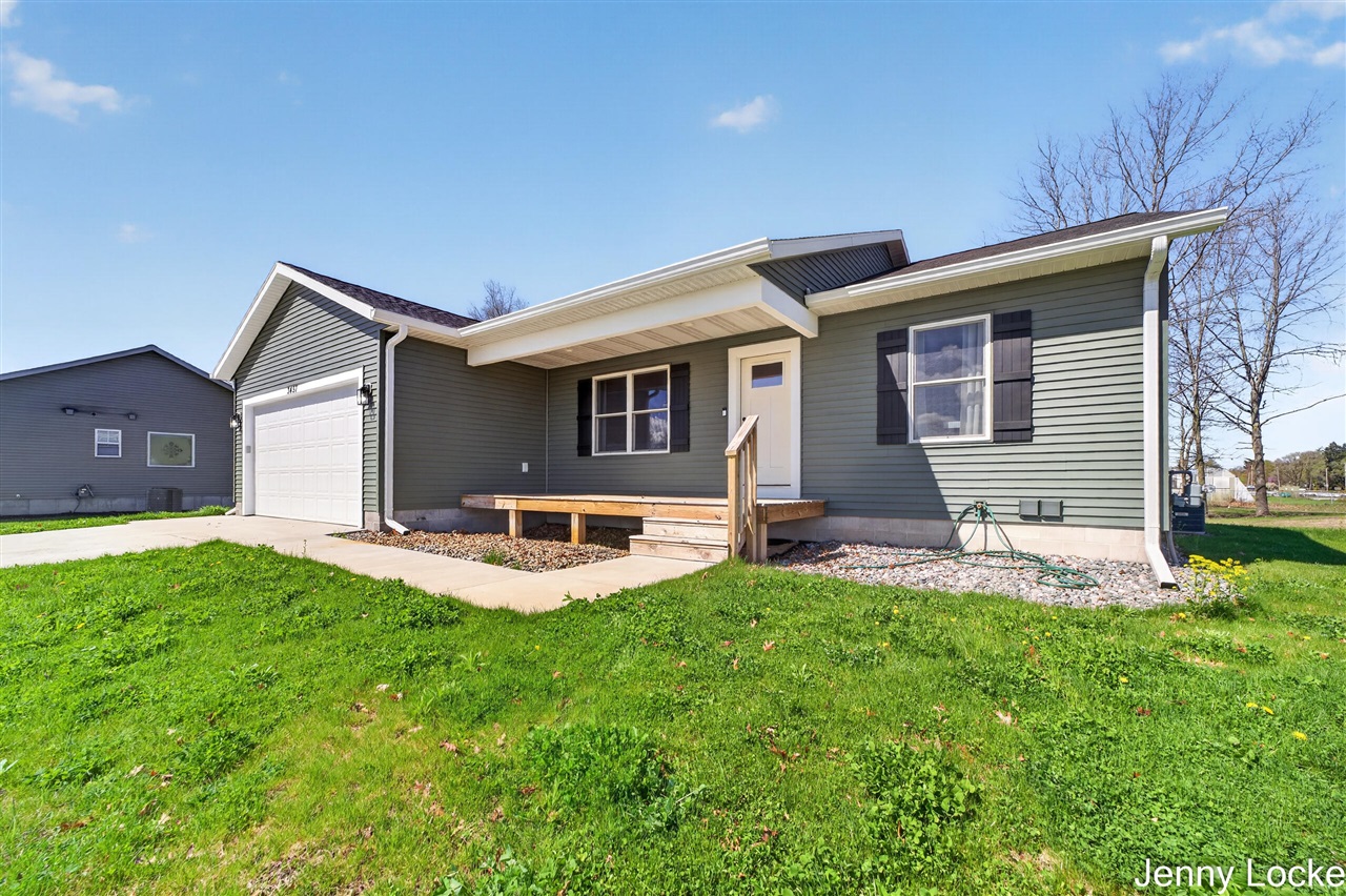 3457 Kersting Drive, Muskegon, MI, 49444-3597