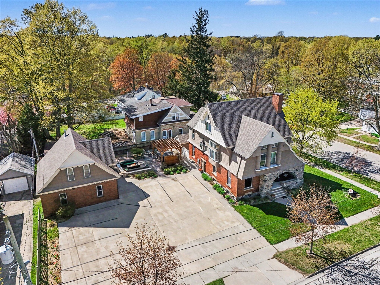 1st image of 303 S Courtland St, Hart, MI 49420 | MLS# 70529288