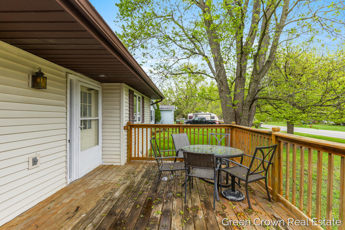 4982 Wilcox Road, Holt, MI, 48842-1958
