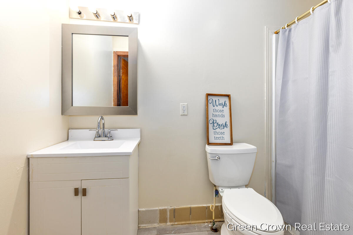 4982 Wilcox Road, Holt, MI, 48842-1958