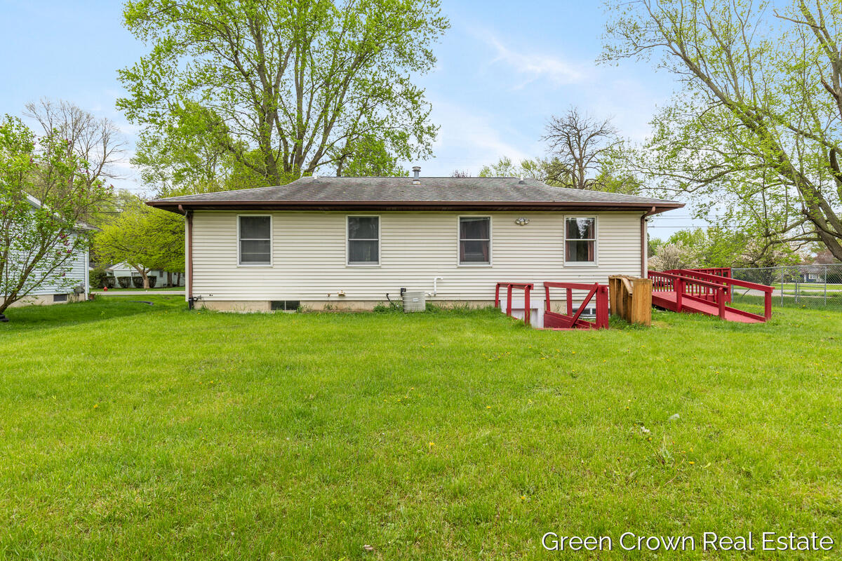 4982 Wilcox Road, Holt, MI, 48842-1958