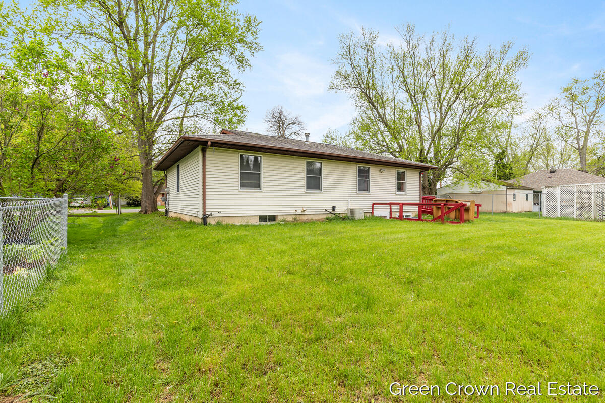 4982 Wilcox Road, Holt, MI, 48842-1958