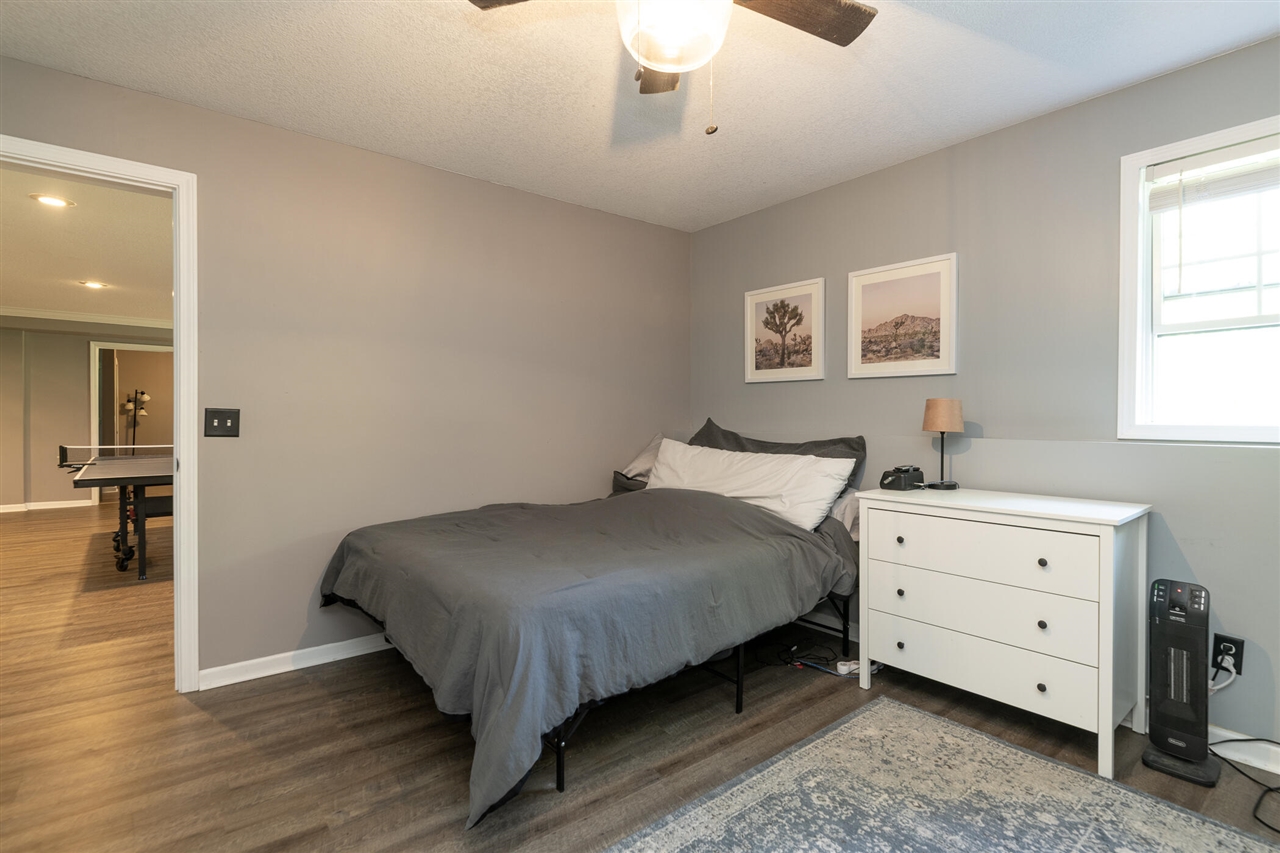 37 Summerset Drive, Kalamazoo, MI, 49009-8203