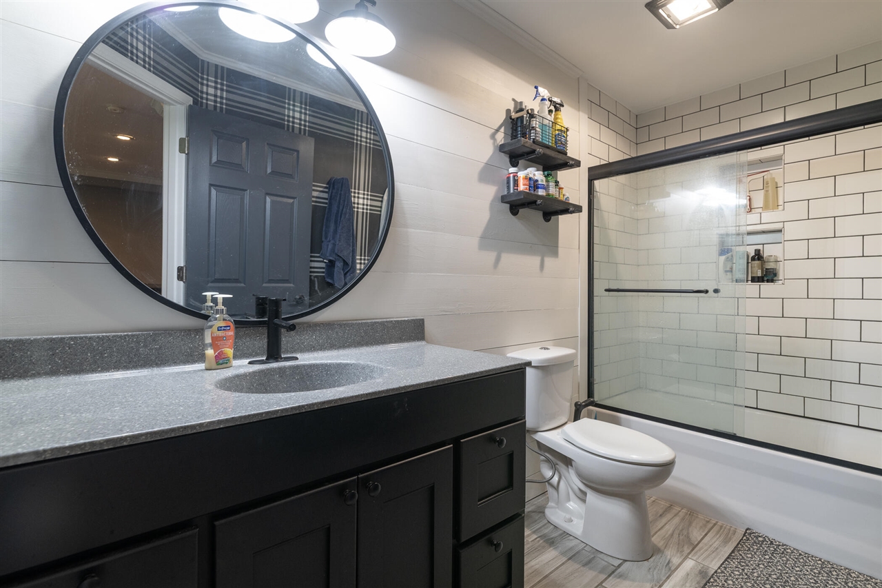 37 Summerset Drive, Kalamazoo, MI, 49009-8203