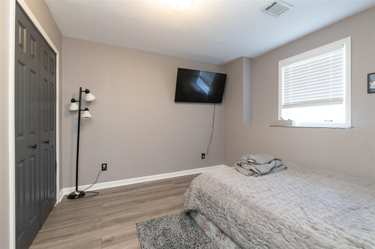 37 Summerset Drive, Kalamazoo, MI, 49009-8203