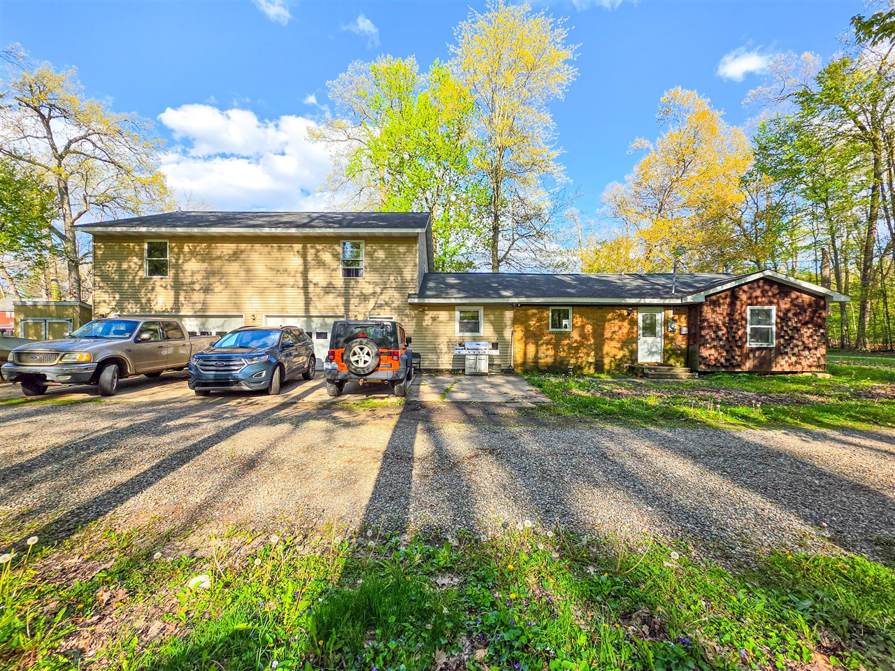 1st image of 257 Edgewood Dr, Quincy, MI 49082 | MLS# 70529332