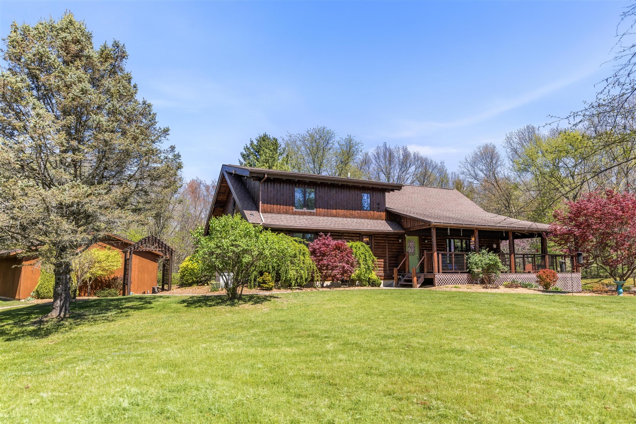 1st image of 10189 I Dr, Ceresco, MI 49033 | MLS# 70529337