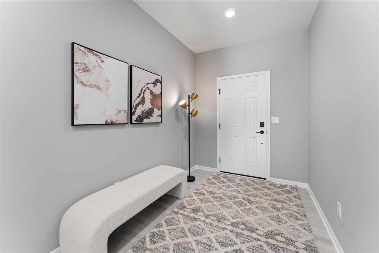837 Kuss Drive, Saline, MI, 48176-2806