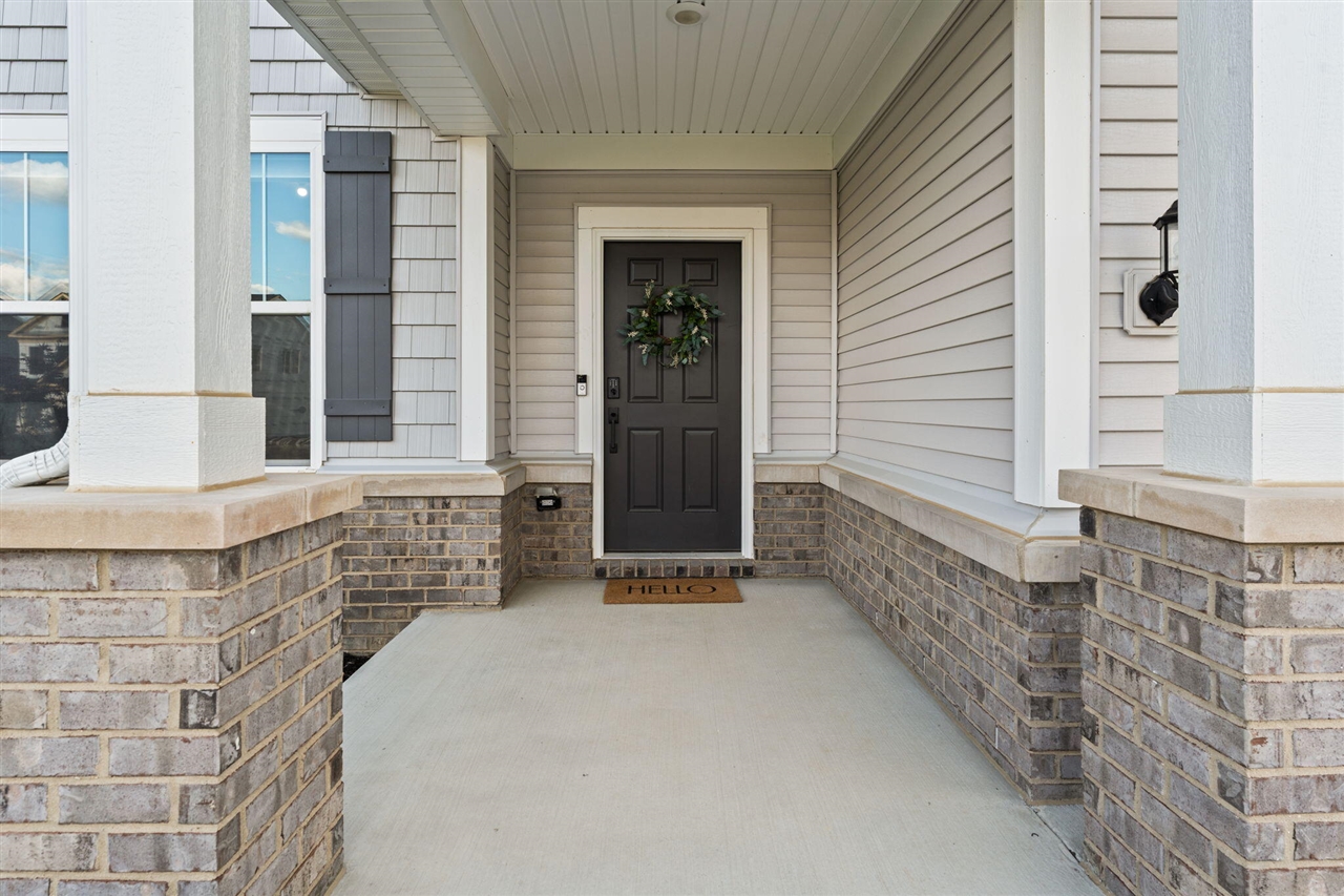 837 Kuss Drive, Saline, MI, 48176-2806